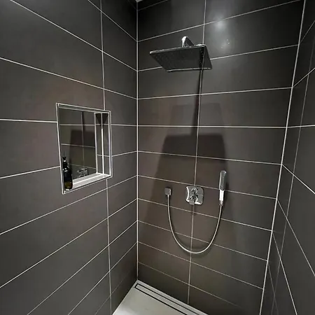 Luxurioese Penthousewohnung In Der Quakenbruecker Altstadt 夸肯布鲁克