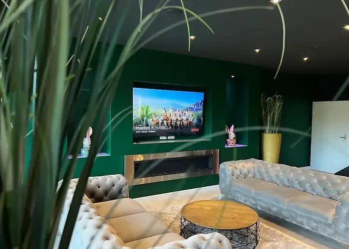 Luxurioese Penthousewohnung In Der Quakenbruecker Altstadt شقة *