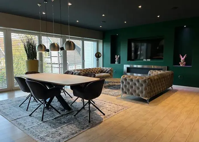 شقة Luxurioese Penthousewohnung In Der Quakenbruecker Altstadt